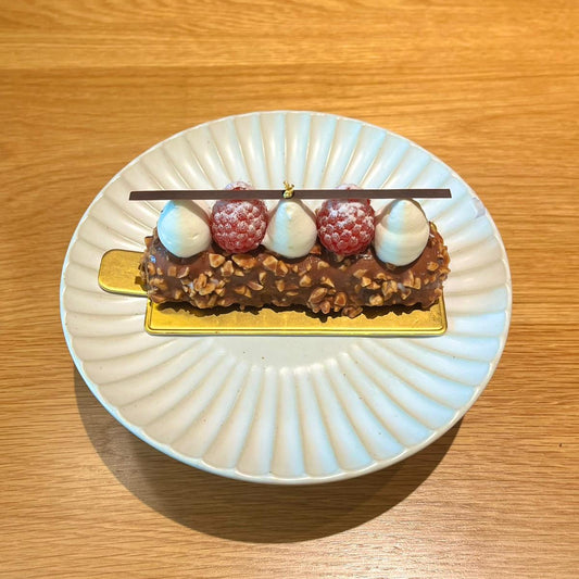 [Pre-Order] Rum Chocolate Truffle Cake w Hazelnut Crispy (Contains Alcohol)