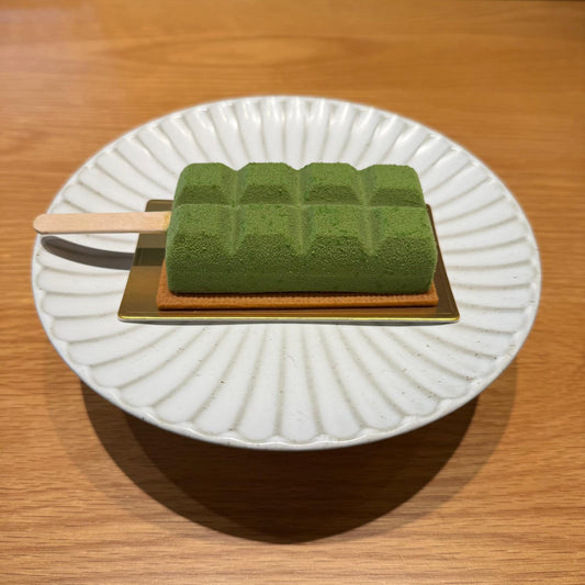 [Pre-Order] Uji Matcha Cake with Japanese Red Bean